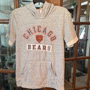 NFL Team Apparel Chicago Bears Youth XL 14/16 Heather Grey Short Sleeve Hoodie